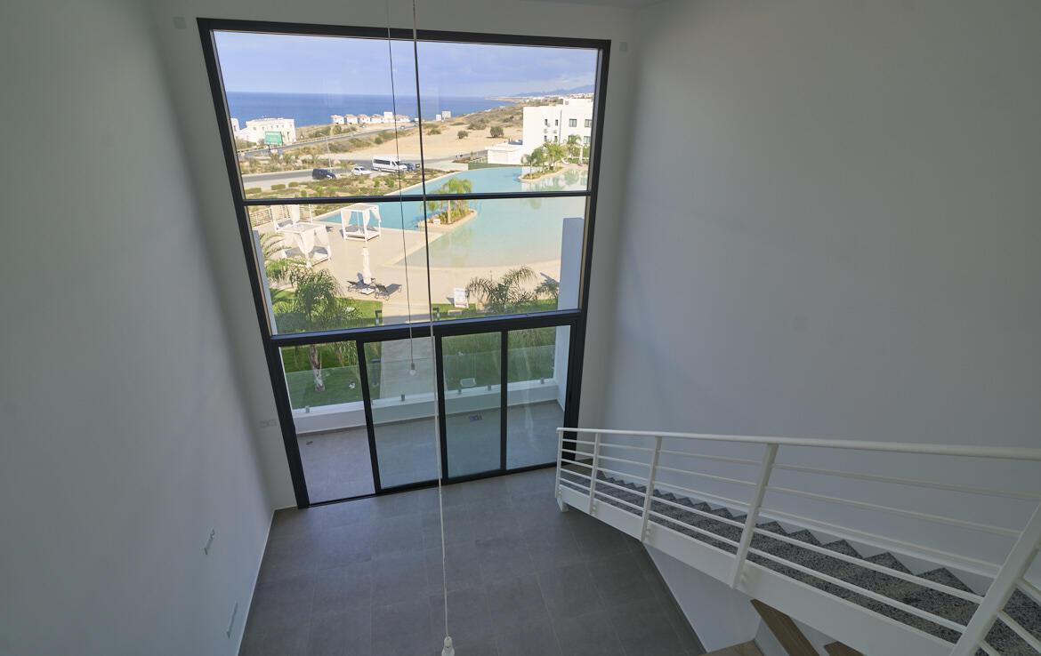 Апартаменты 2+1 с террасой на крыше в Sun Valley Cove Garden