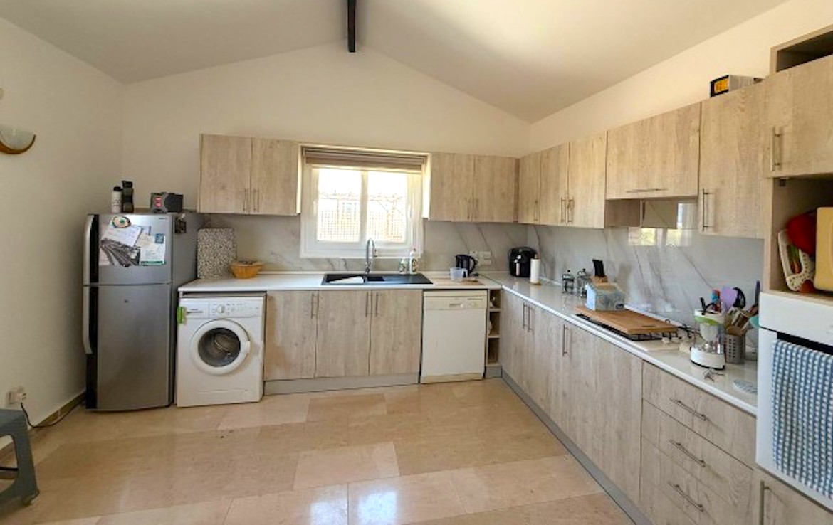 Бунгало в Лапте рядом с пляжем