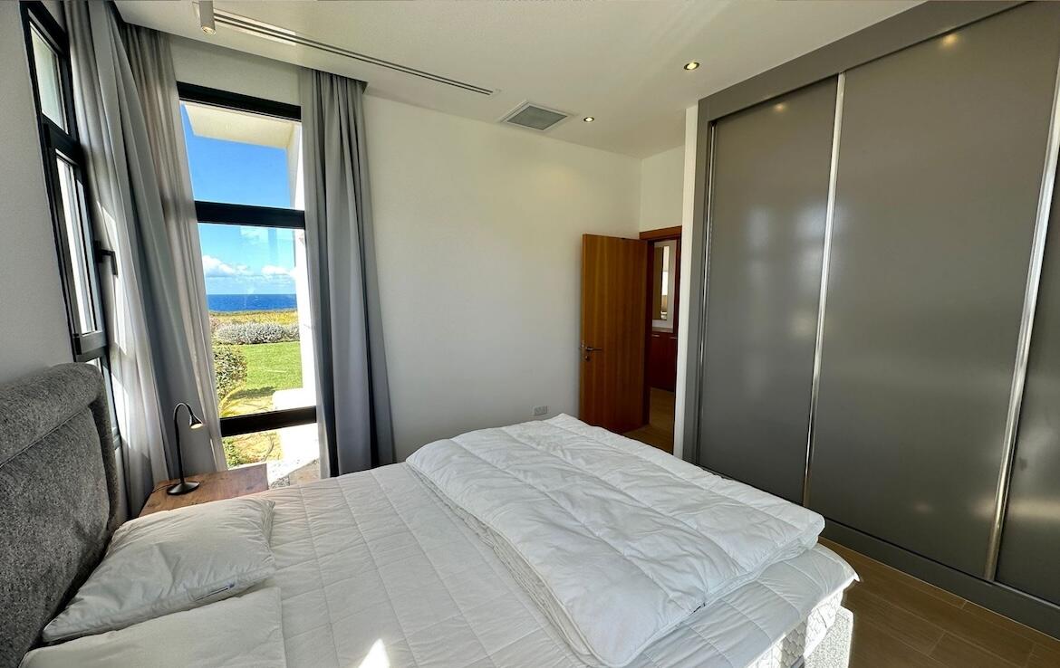 Апартаменты 2+1 на берегу моря в комплексе The Resort