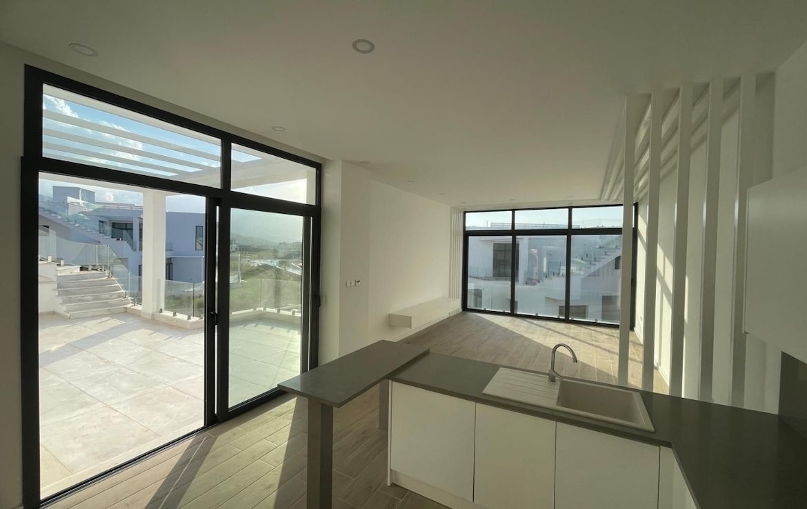 Пентхаус 2+1 на берегу моря в комплексе The Resort