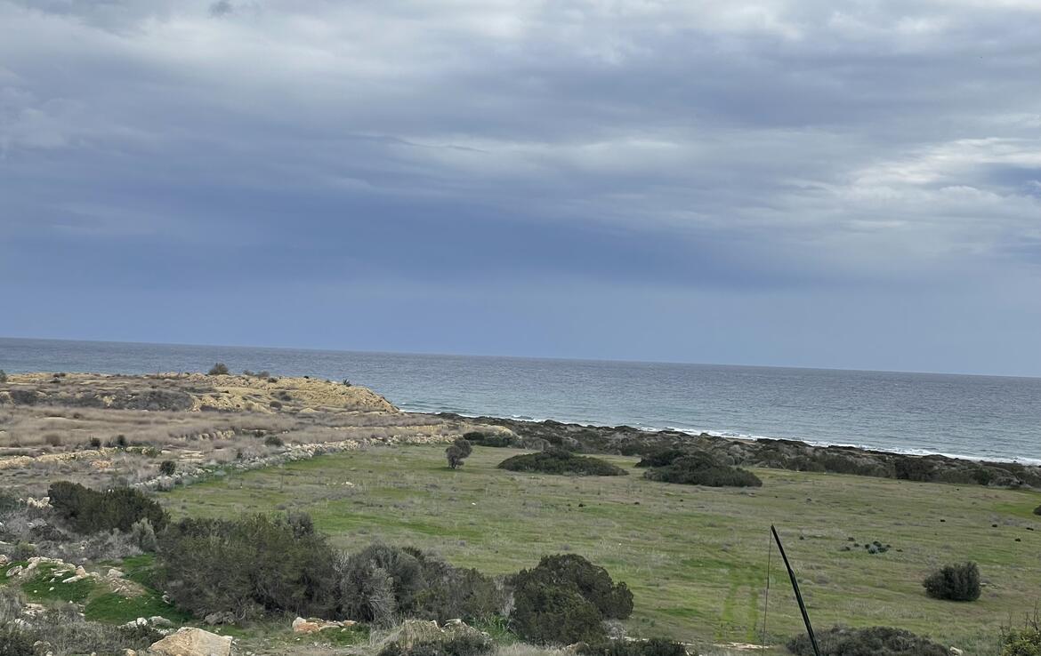 Недвижимость Северного Кипра у моря — квартира 2+1 в комплексе Thalassa Beach Resort